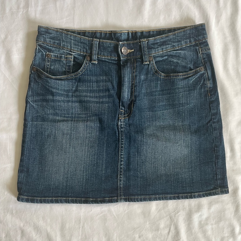 Gap Denim Mini Skirt Size 8